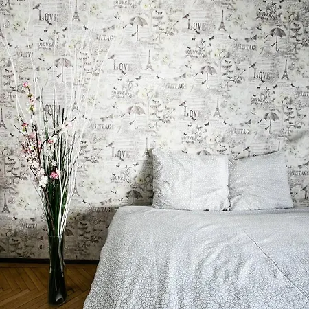 Appartement Cismigiu Garden Studio Boekarest
